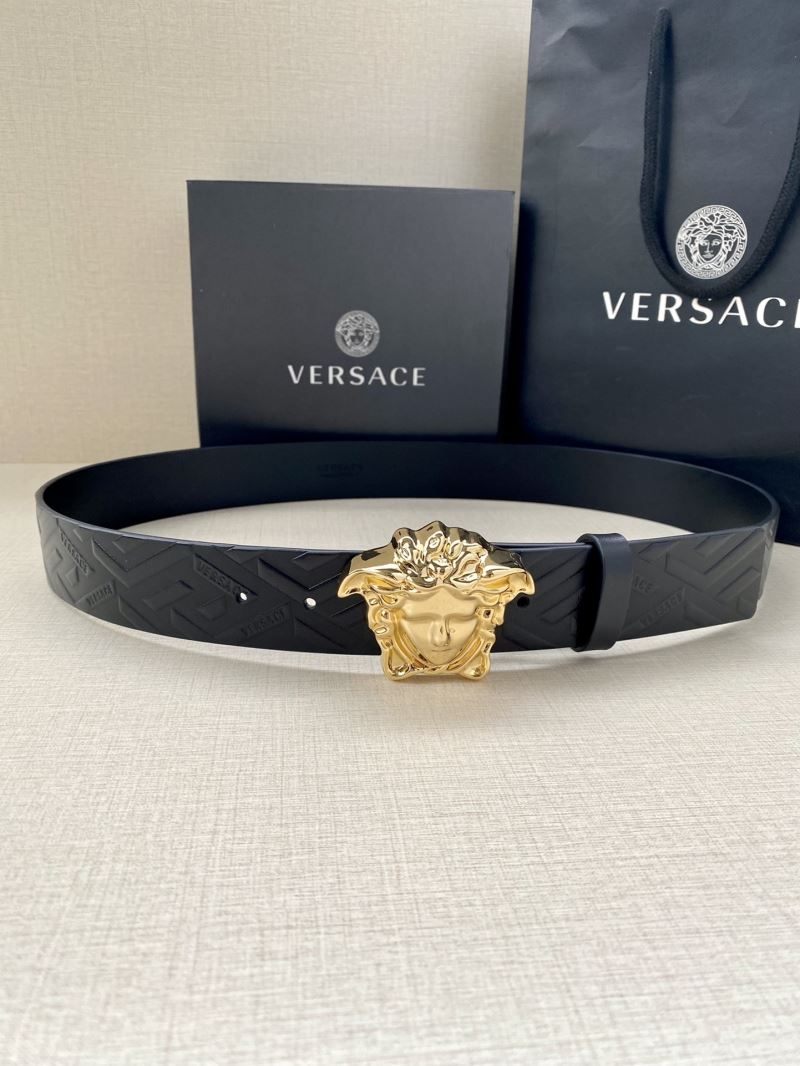 VERSACE